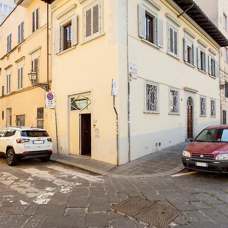 Cozy Classic Italian House Near Santa Croce, On The Lungarno Florenz Exterior foto